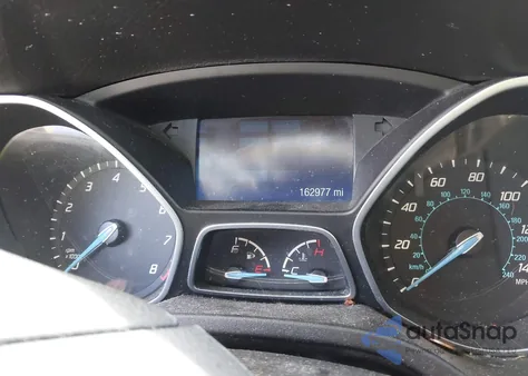 2014 Ford Focus Se z USA, uszkodzony, nr VIN 1FADP3K2XEL194089